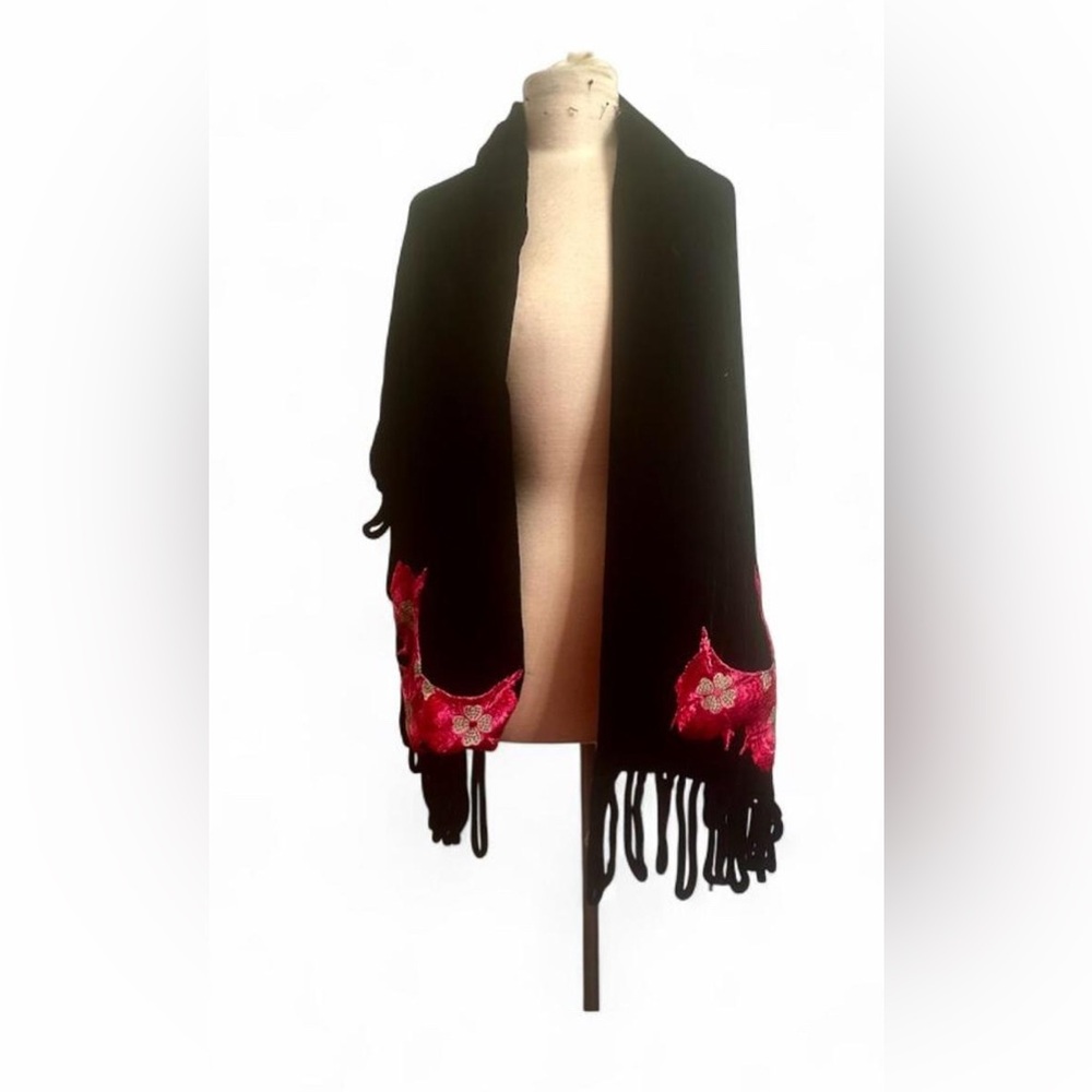 Vintage embroidered velvet piano shawl with long loop fringe embroidered pockets